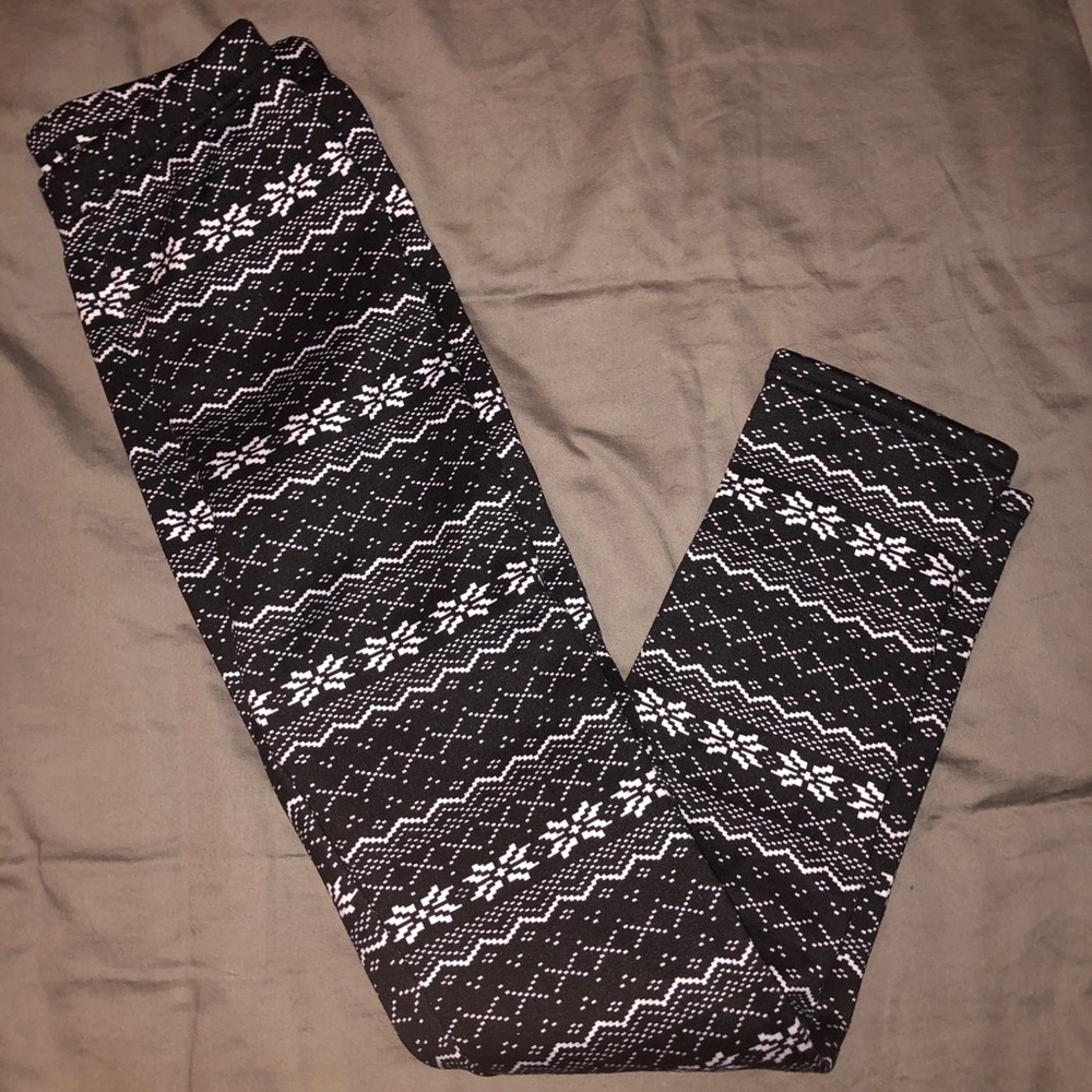 thick leggings brand new never worn